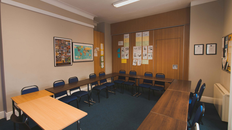 Dorset-Dublin-Sala-de-Aula-2